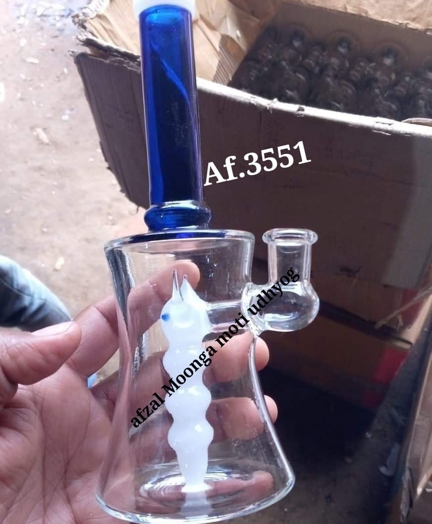 Glass Bong Smoking Pipe 02